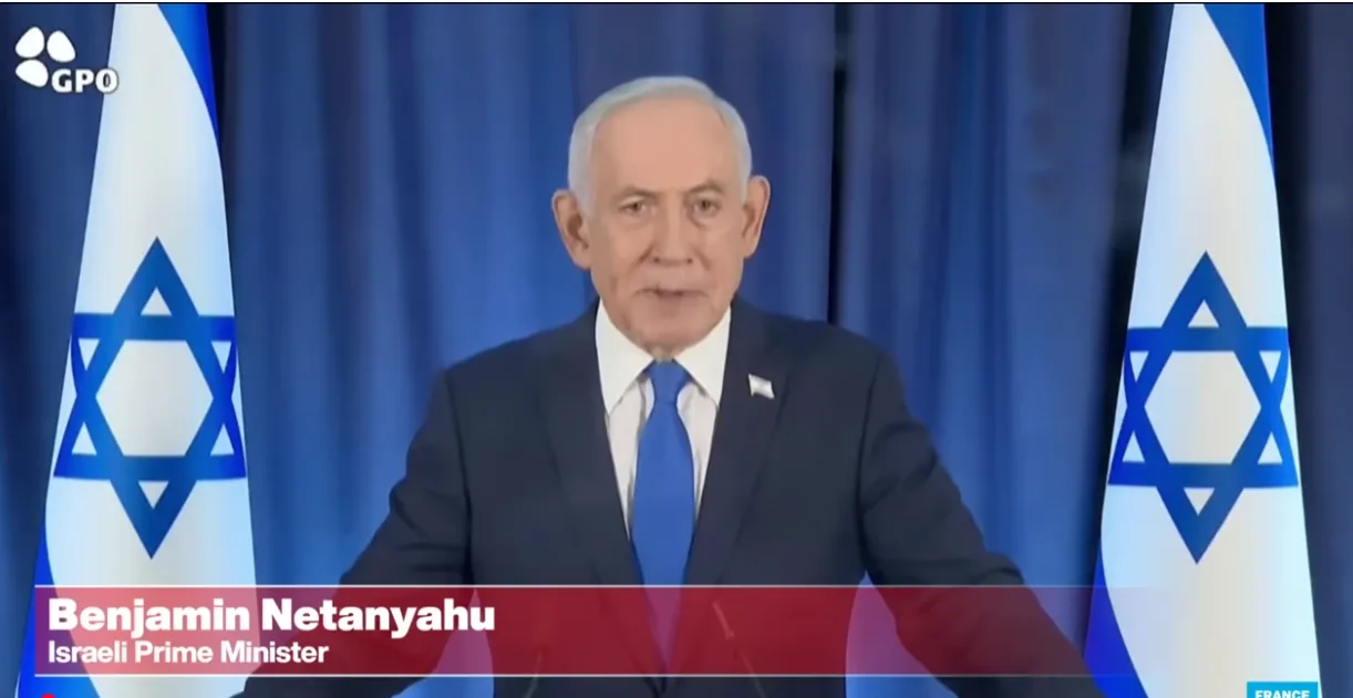 以色列總理納坦雅胡在2026年2月28日與美國對伊朗宣戰後，13日首度透過視訊方式露面。翻攝畫面