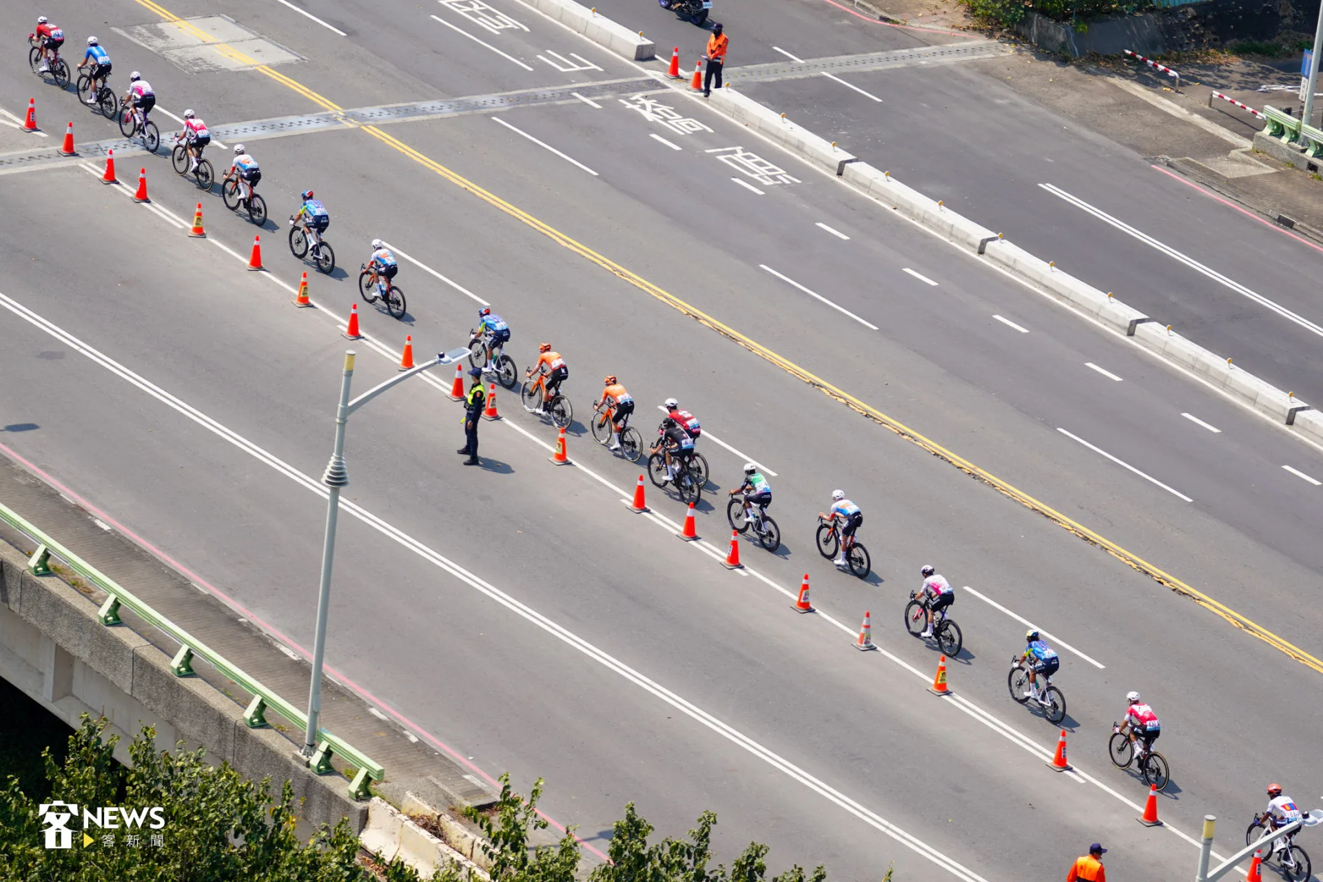 環台賽高雄站最後行經德民新橋，距離終點只剩下5公里。范修語攝