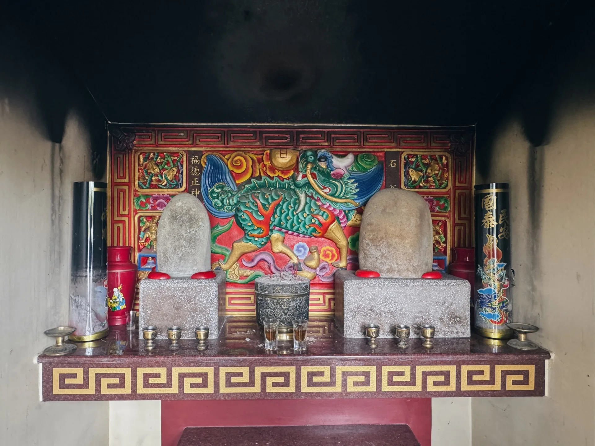 新竹縣峨眉鄉的石爺公。滾回家工作室提供