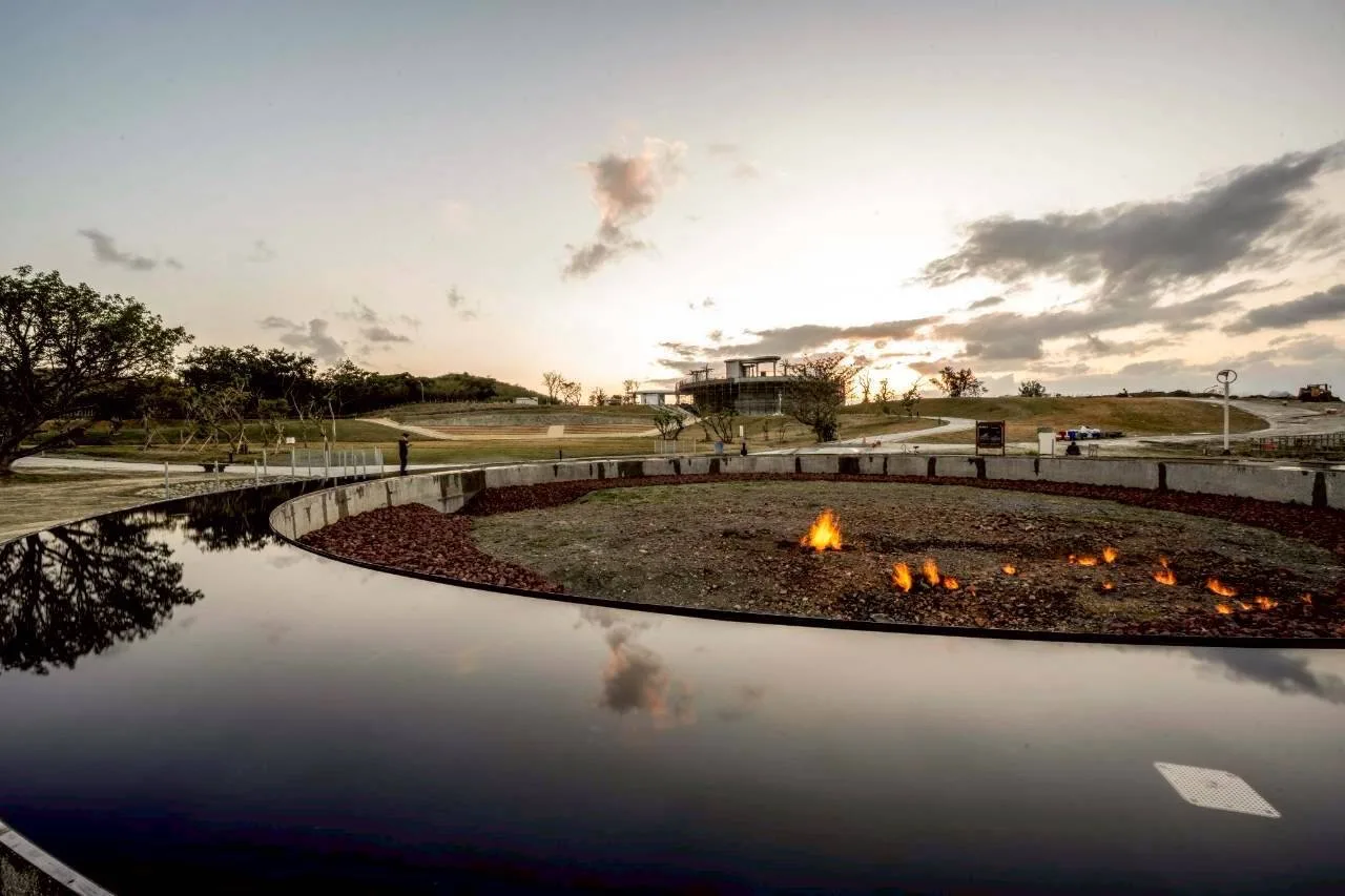 高鐵假期「南國國際生活節．屏東恆春1日豐富行」帶旅客至出火地質公園。高鐵提供
