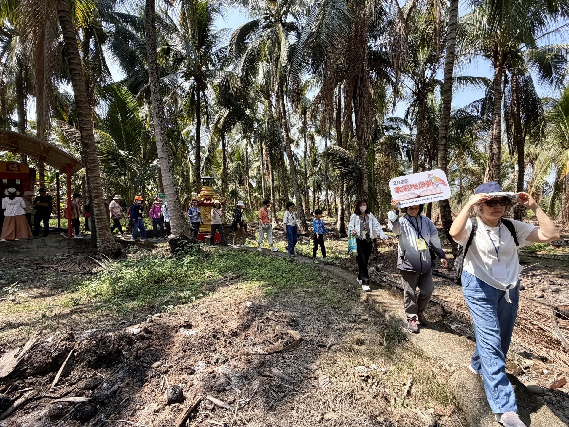 細路走讀認識客庄伯公文化。高雄市客基會提供