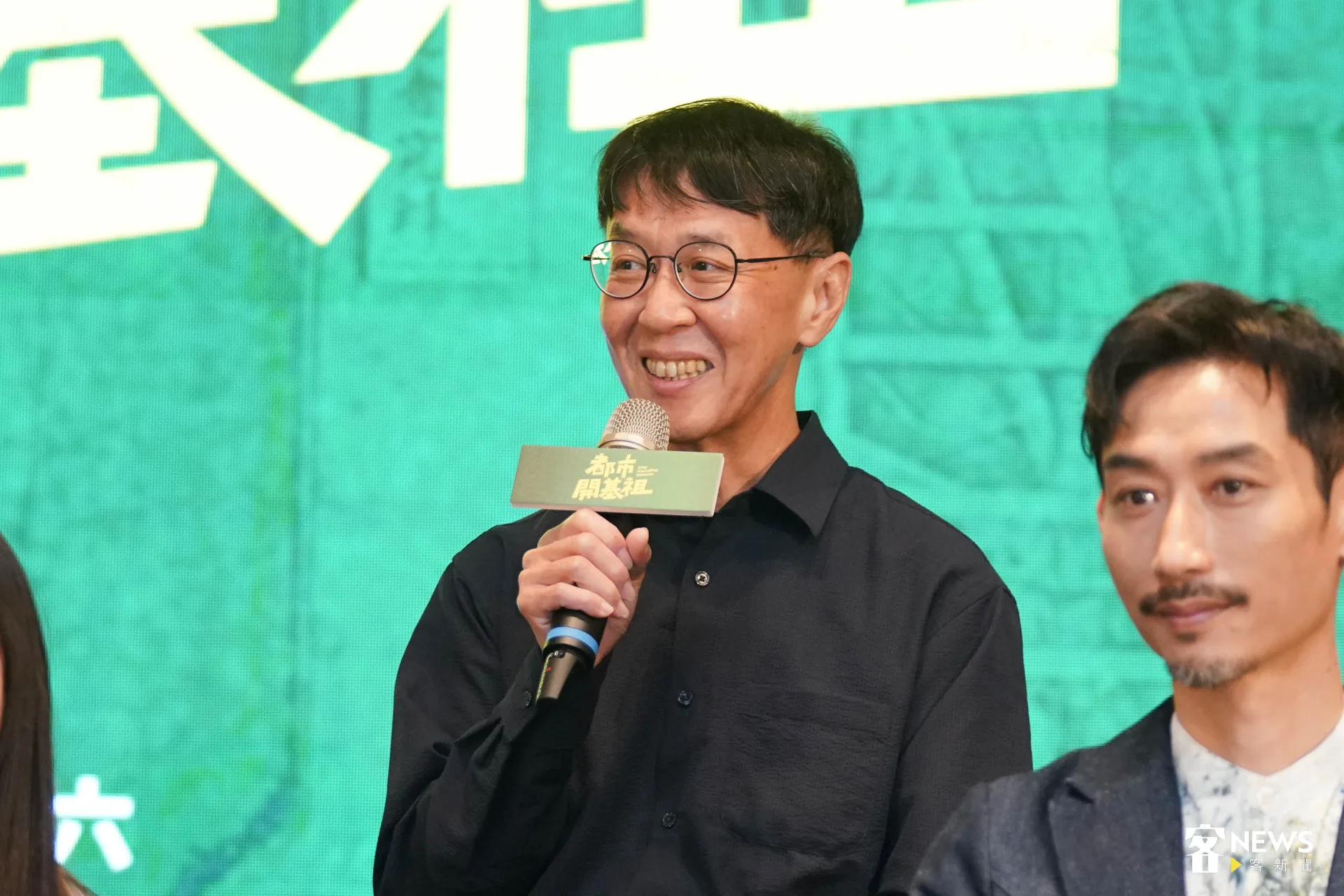 《都市開基祖》發想起源為林生祥的《臨暗》專輯。范修語攝