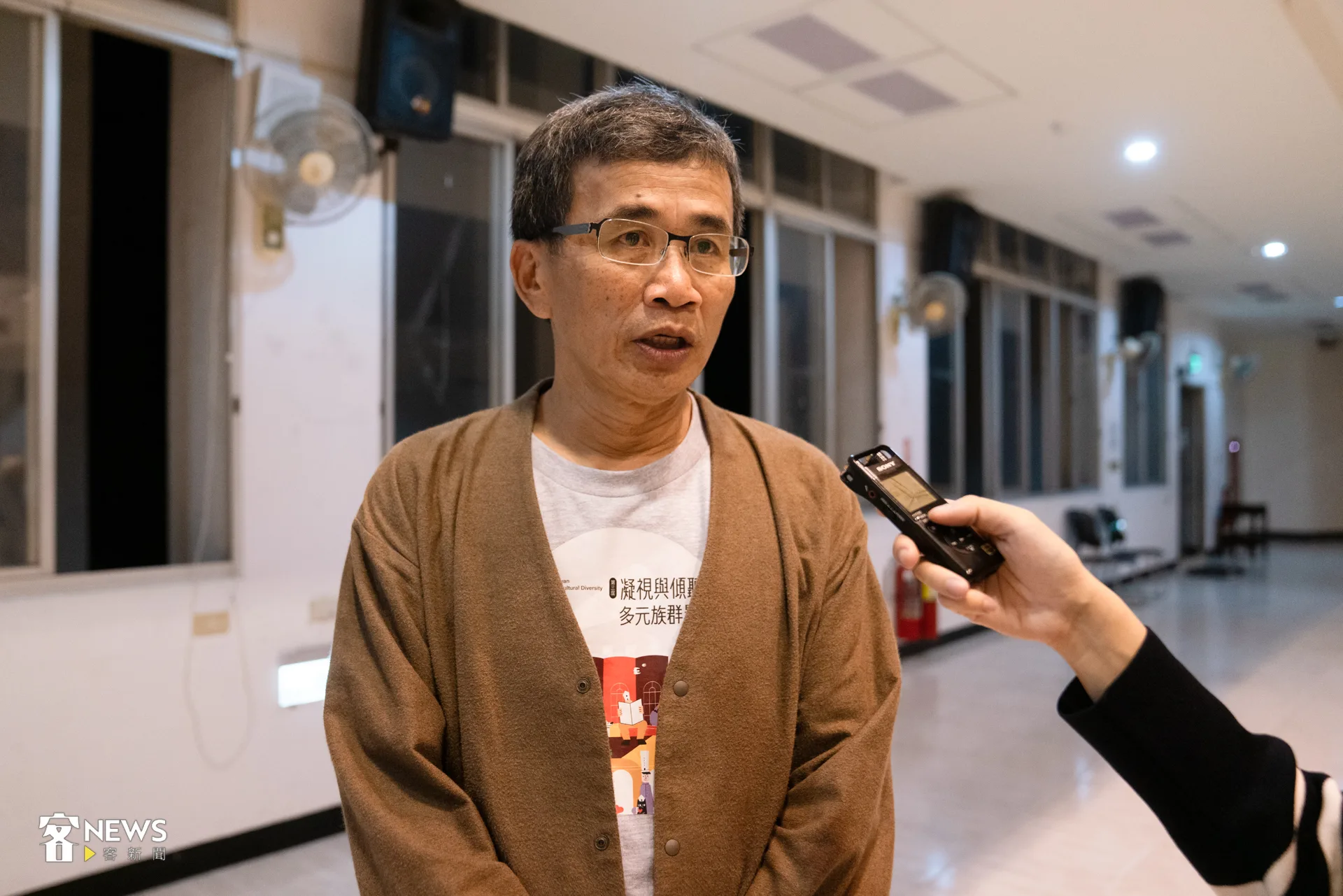 台南市政府客家事務委員會主委陳新裕表示,很感謝客傳會投入資源,一部一部以客語修復台灣經典電影,對於客家文化的傳播非常重要。洪藝晅攝