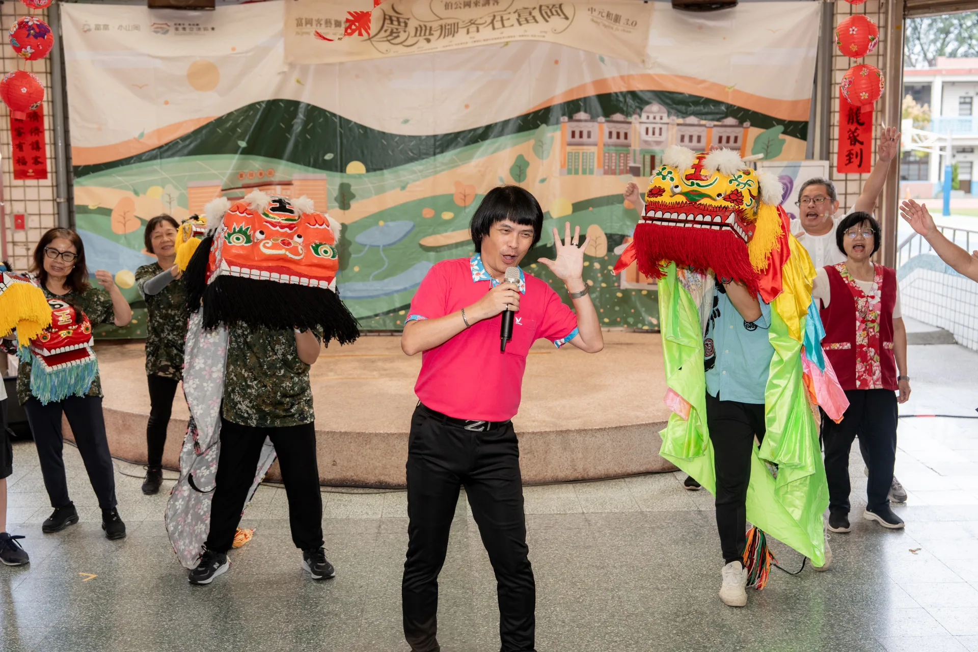 戲劇兩隊打師比賽場景。戴豪攝