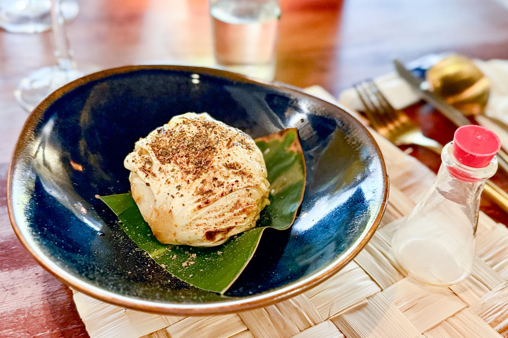 主菜：覆菜馬鈴薯泥高麗菜包。蕭秀琴攝