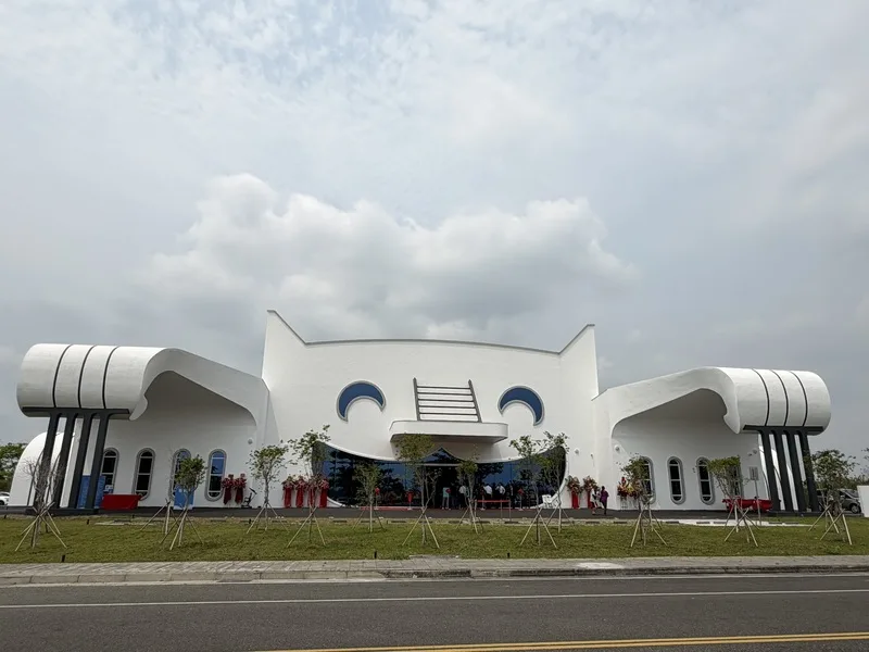 全台首座貓型觀光工廠　萌樣落腳屏東長治