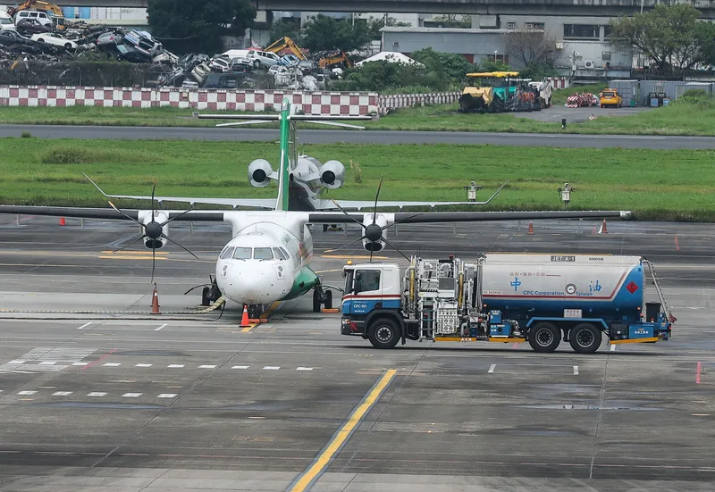 因應中東情勢　卓榮泰：交通部啟動補助航空用油