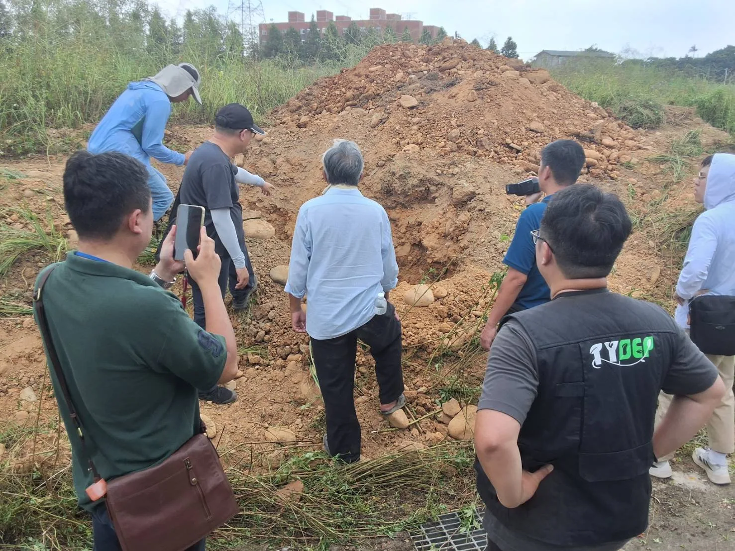 「以種樹之名回填廢棄物」　面積達萬餘平方公尺、不法利得4億餘元