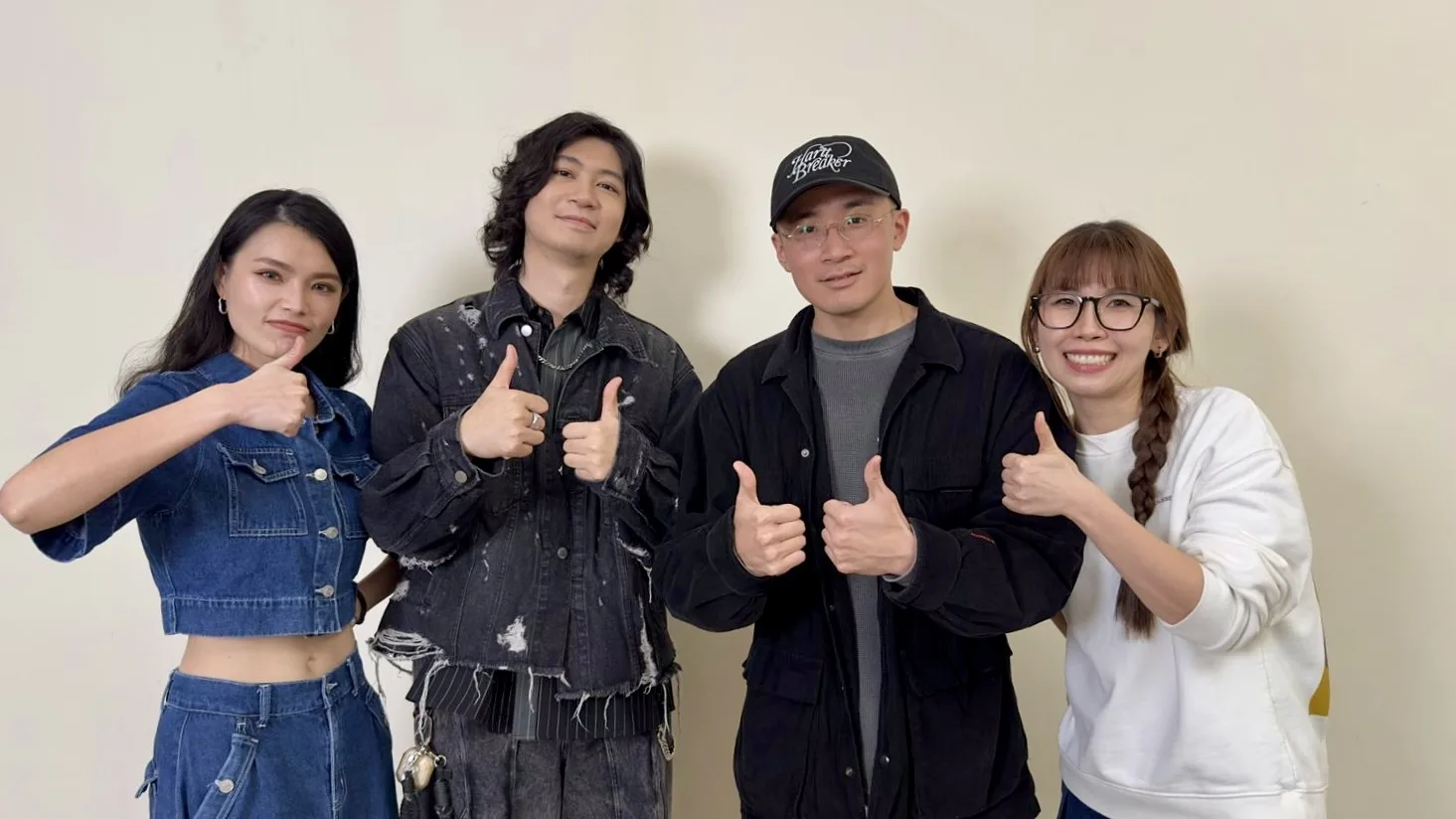 全球客家流行音樂大賽發得獎左起:RIBINGU、Vuize王鍾惟、Anna_莊啟馨。新視紀整合行銷提供