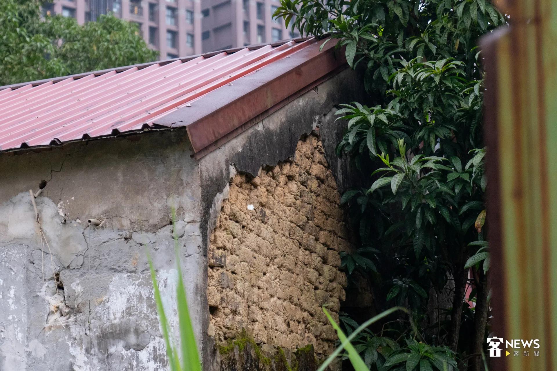 由在地團隊與紀錄片工作者引路，深入內五張庄、十四份及吳厝底等聚落。洪藝晅攝