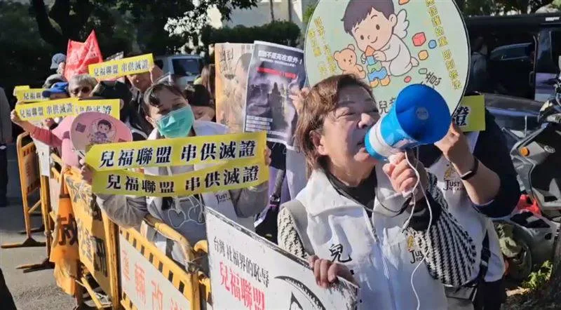 受「剴剴案」影響，修法針對「兒童收出養程序」立法明文規定地方主管角色。翻攝畫面