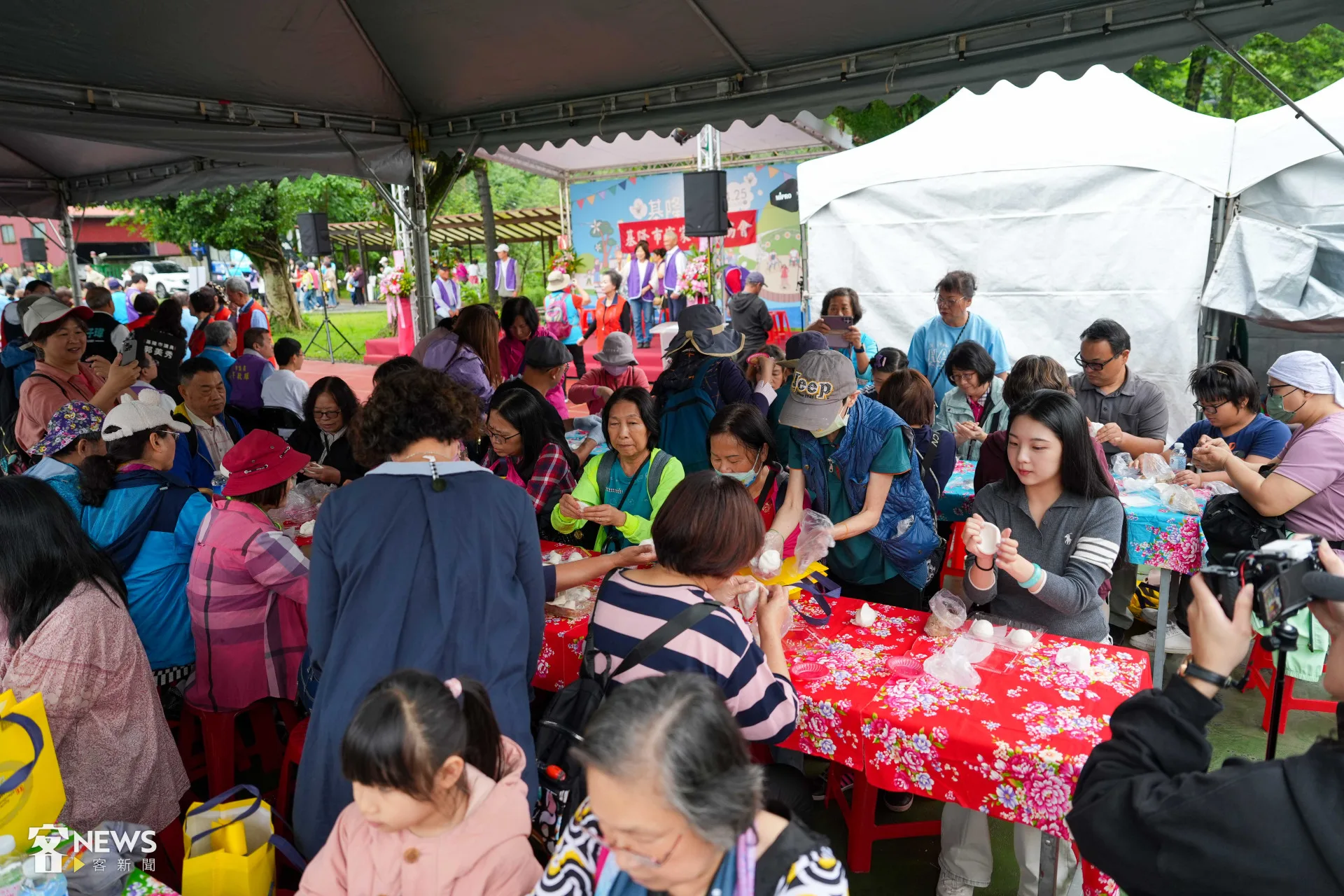 基隆桐花祭豬籠粄DIY體驗活動。李台源攝