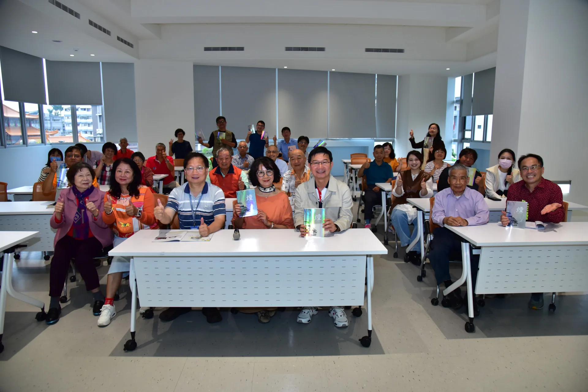 講座吸引多位客語薪傳師及愛好文學的市民朋友參與分享討論。台中市政府客家事務委員會提供